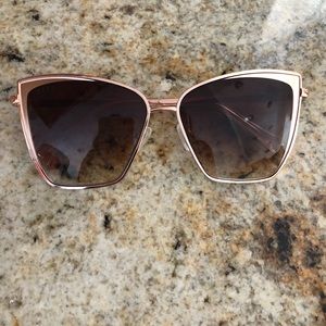 Diff beckey sunglasses